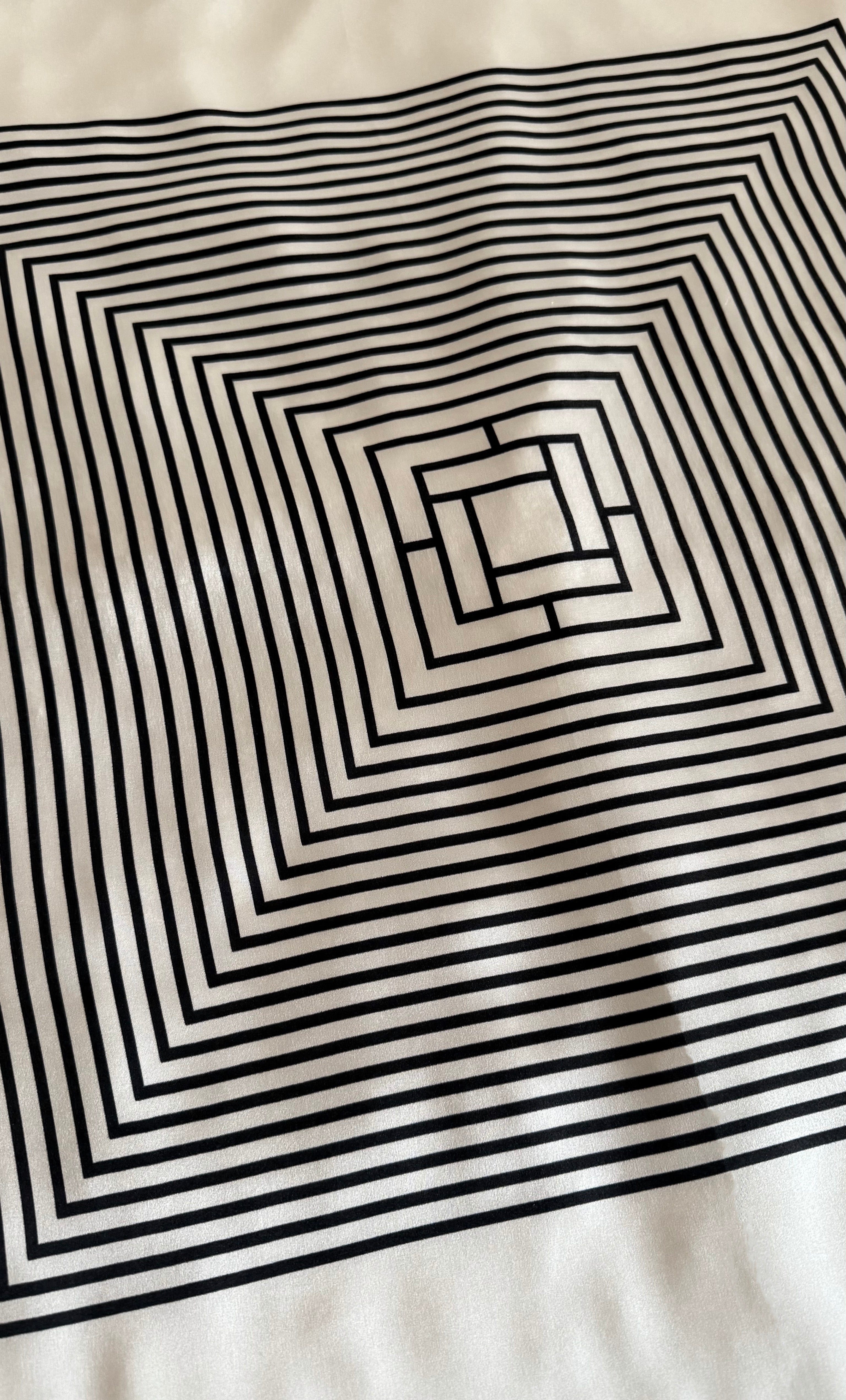 100% Silk Printed Monochrome Scarf | Tunik Accessories