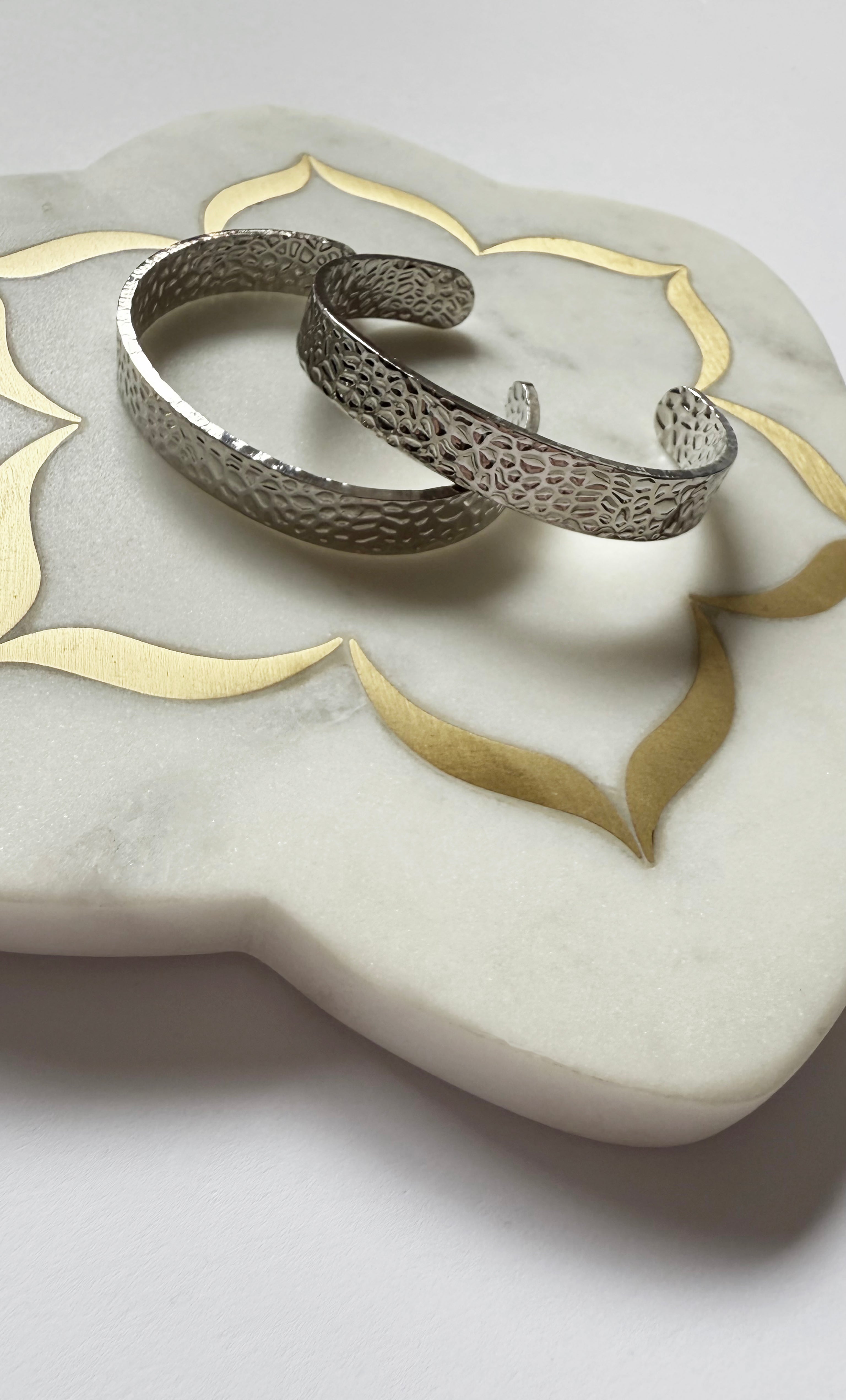 Silver Hammered Cuff Bracelet - Adjustable | Tunik