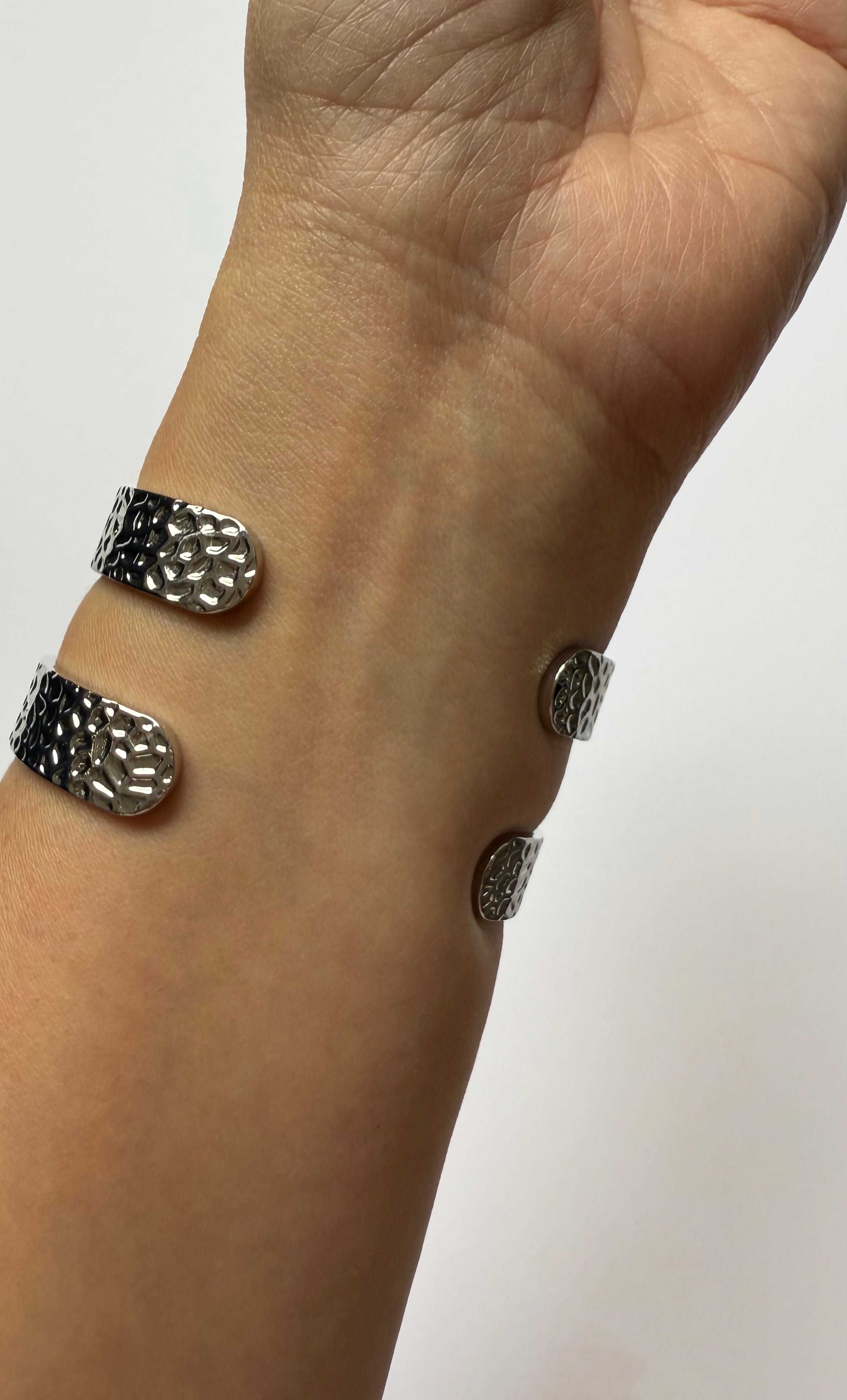 Silver Hammered Cuff Bracelet - Adjustable | Tunik