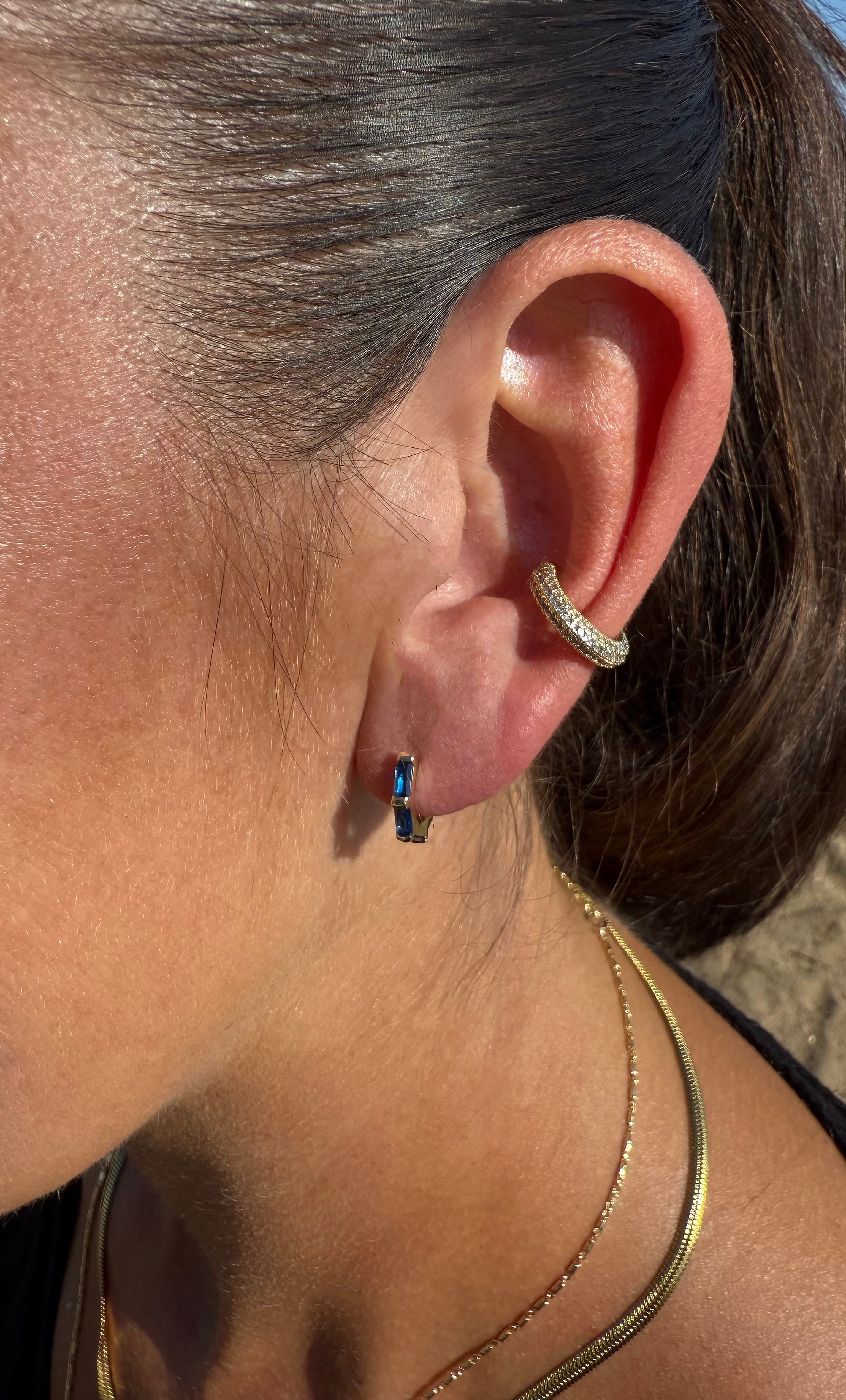 3 Stone Baguette Huggie Earrings - Sapphire - Gold Fill | Tunik