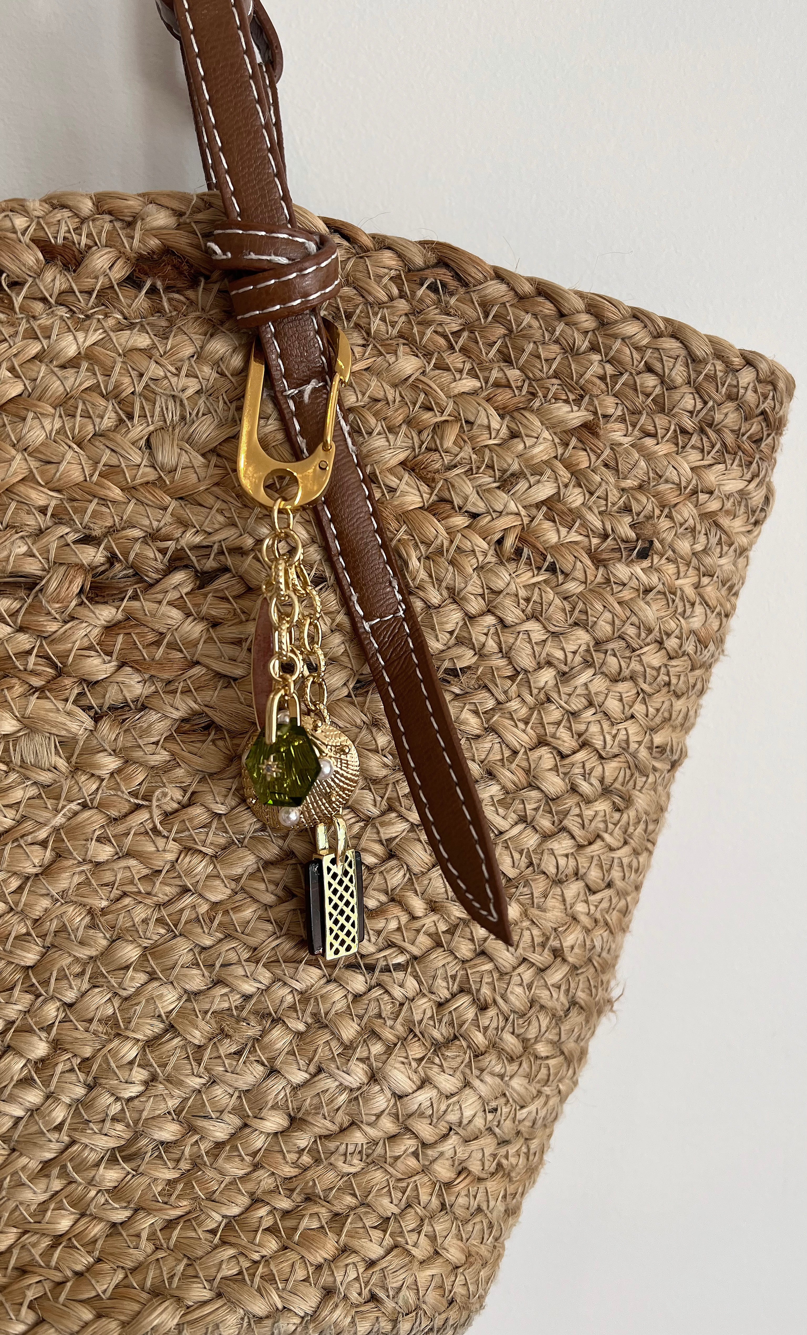 Trinket Bag Charm & Keychain – Gold Fill Accessory | Tunik