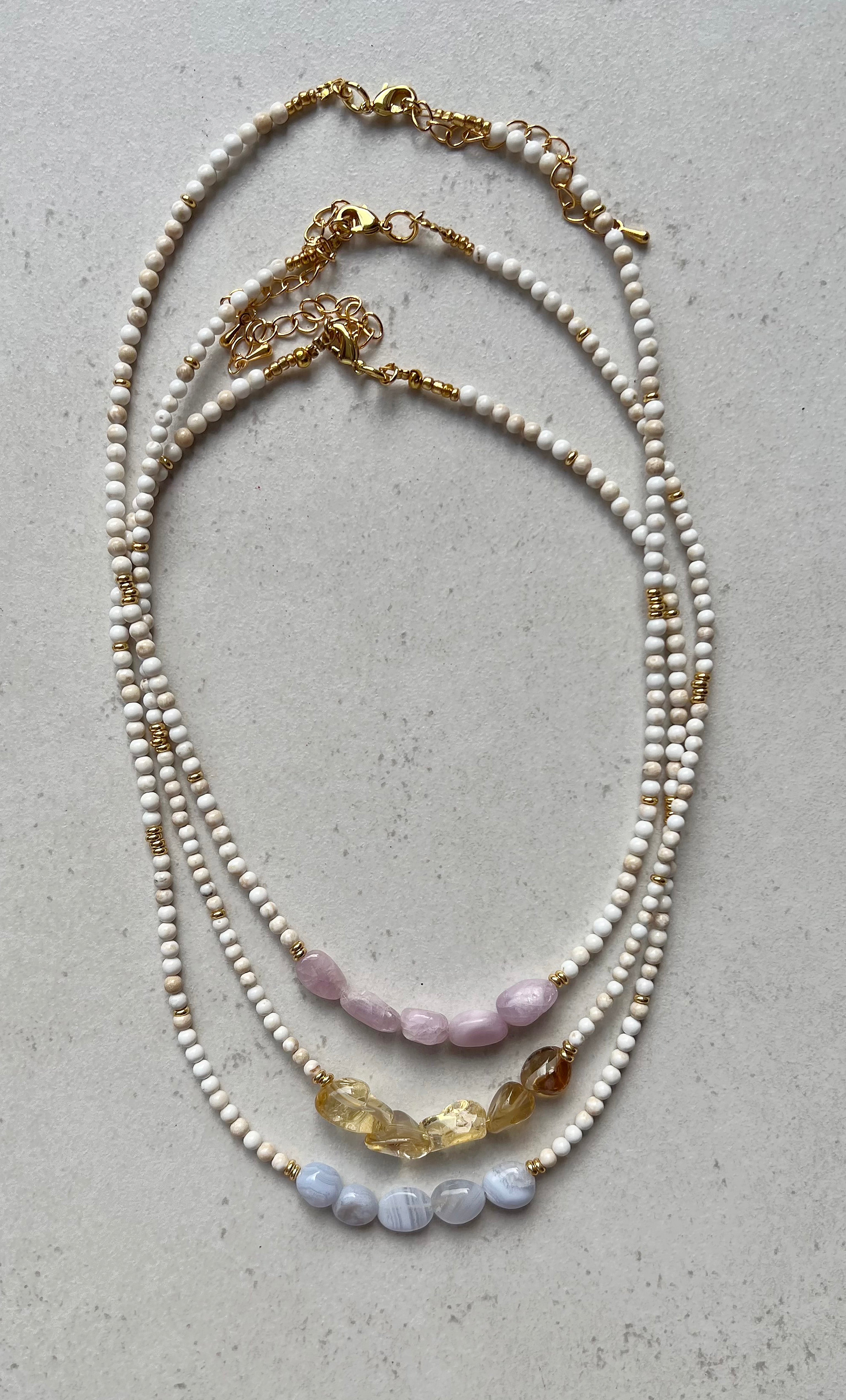 Salacia Blue Lace Agate Crystal Necklace – 5 Stone Handmade Beaded | Tunik