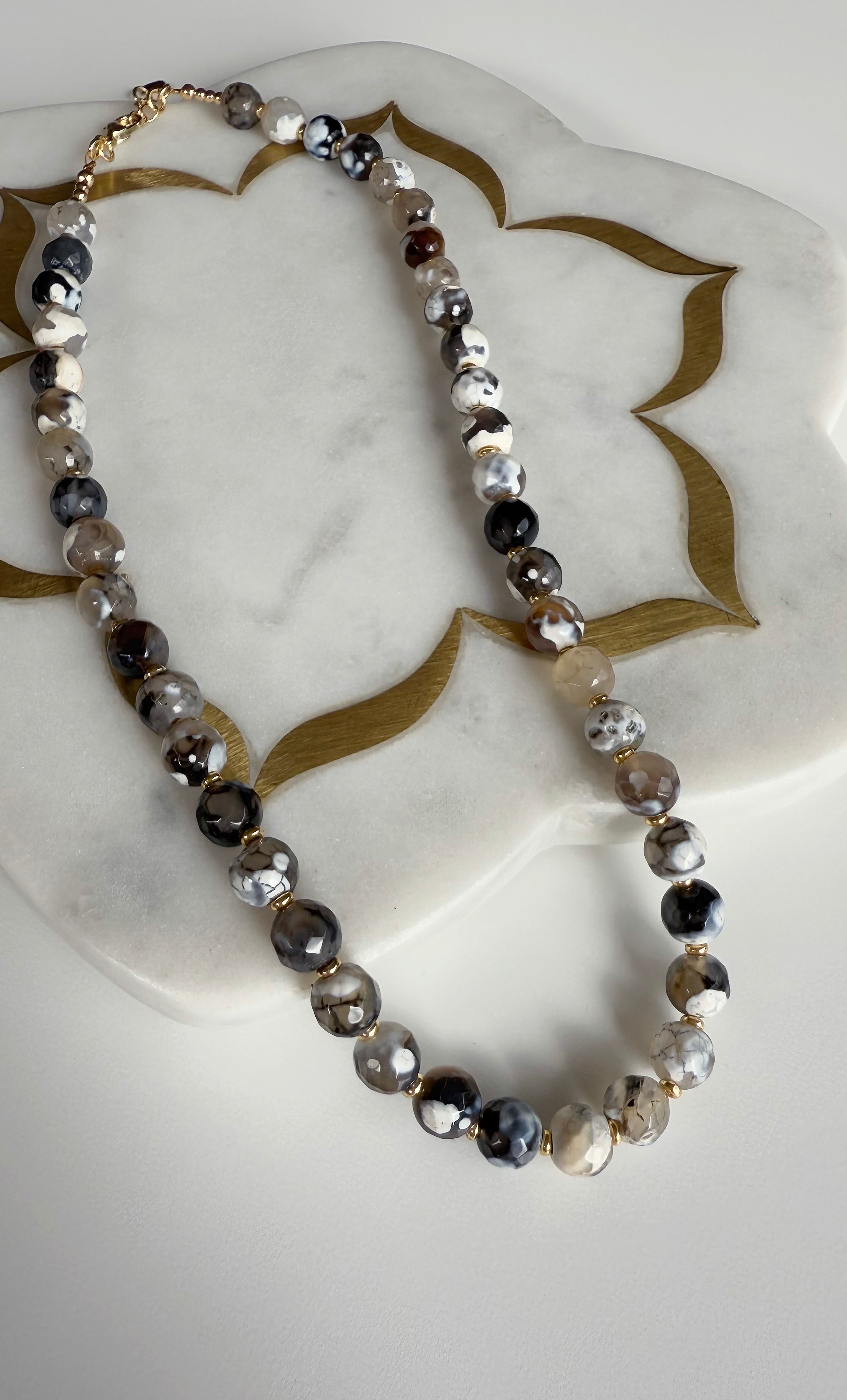 Sea Stones Coloured Black Agate Beaded Necklace - Handmade | Tunik