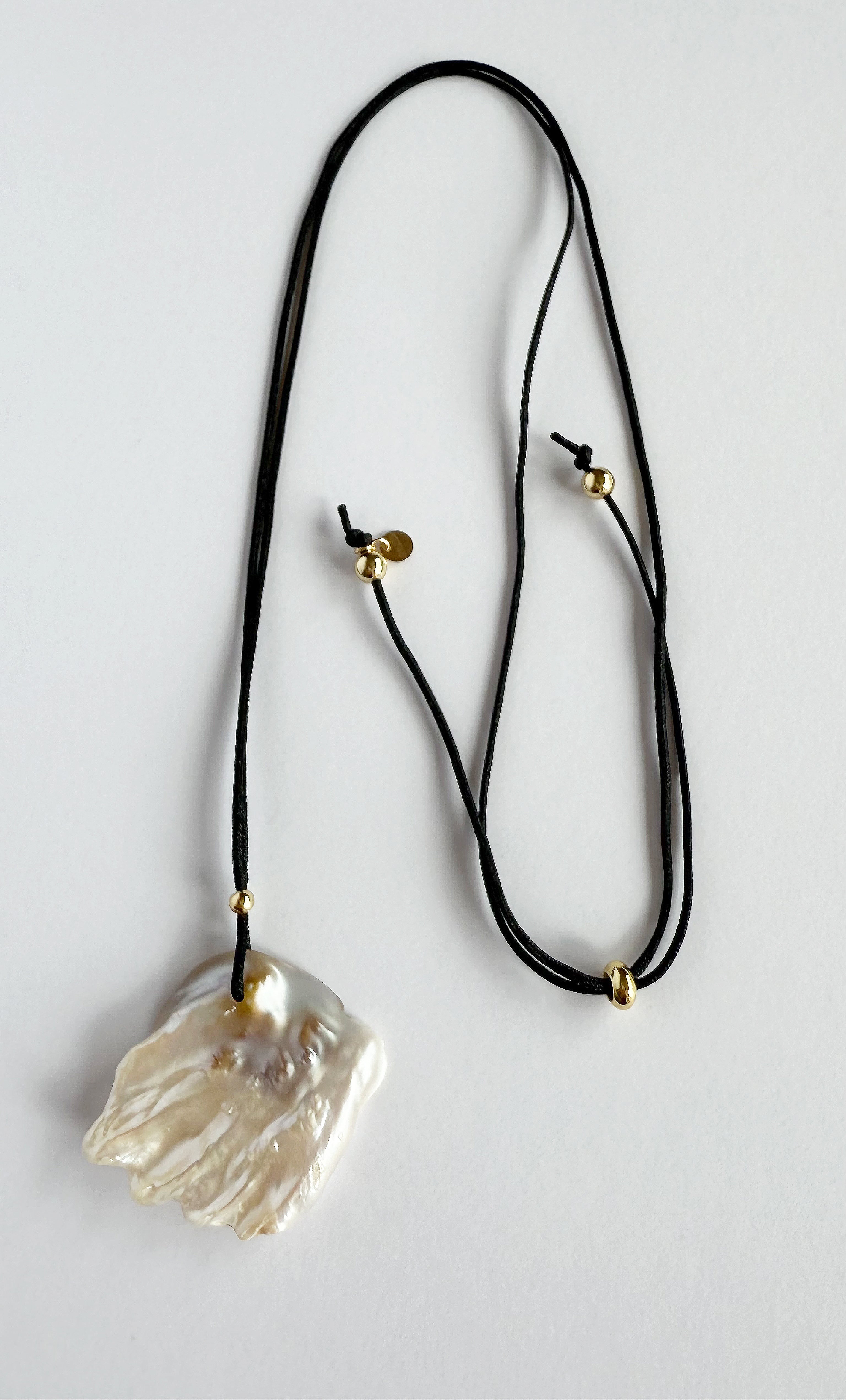 Voyage Wing Freshwater Blister Pearl Pendant Long Line Necklace | Tunik