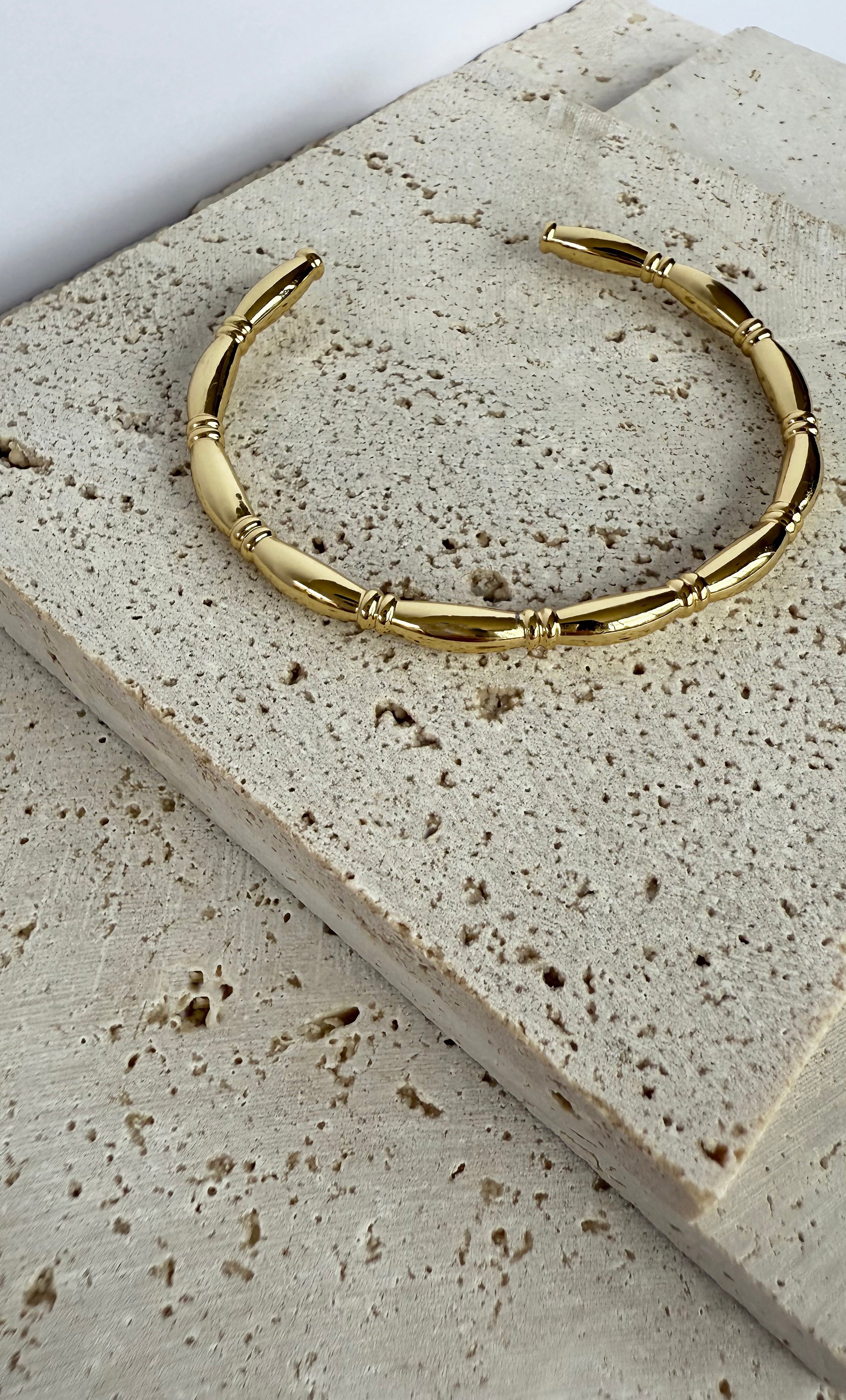 14K Gold Fill Knot Cuff Bracelet | Tunik