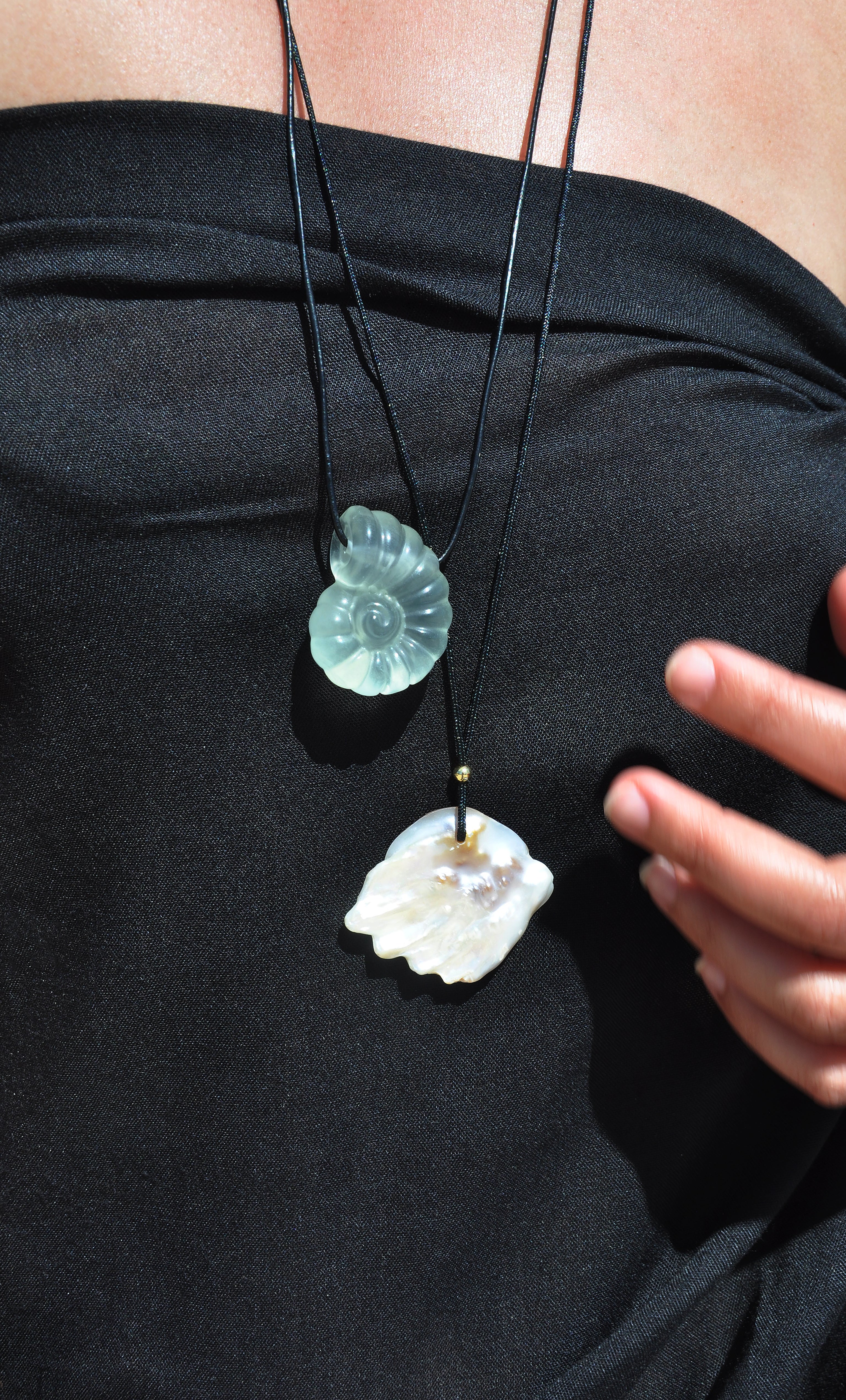 Aurora Carved AAA Grade Fluorite Stone Shell Long Pendant Necklace | Tunik