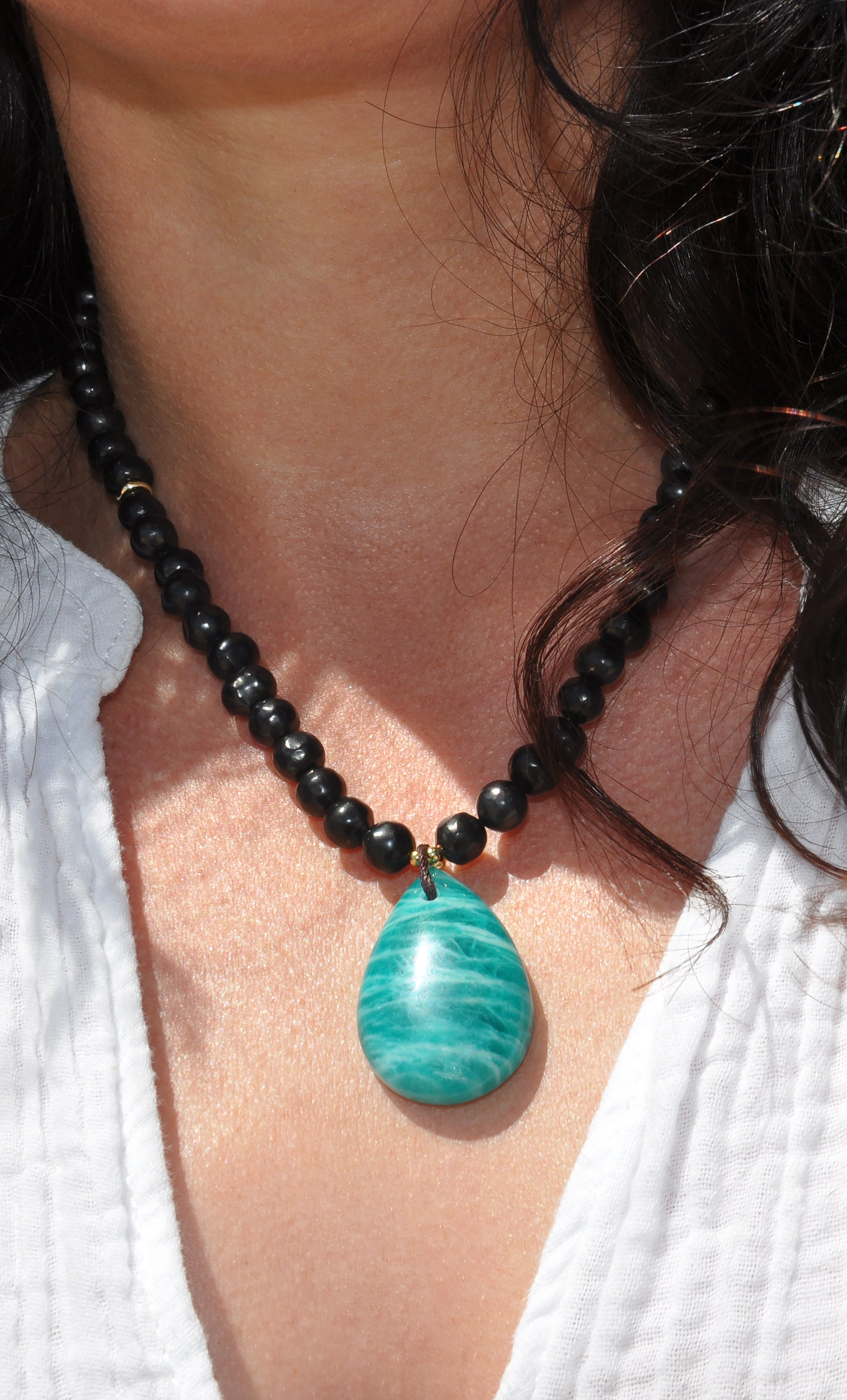 Nomade Amulet Natural Shungite Pebble Bead Necklace with AAA Natural Amazonite Pendant Handmade | Tunik