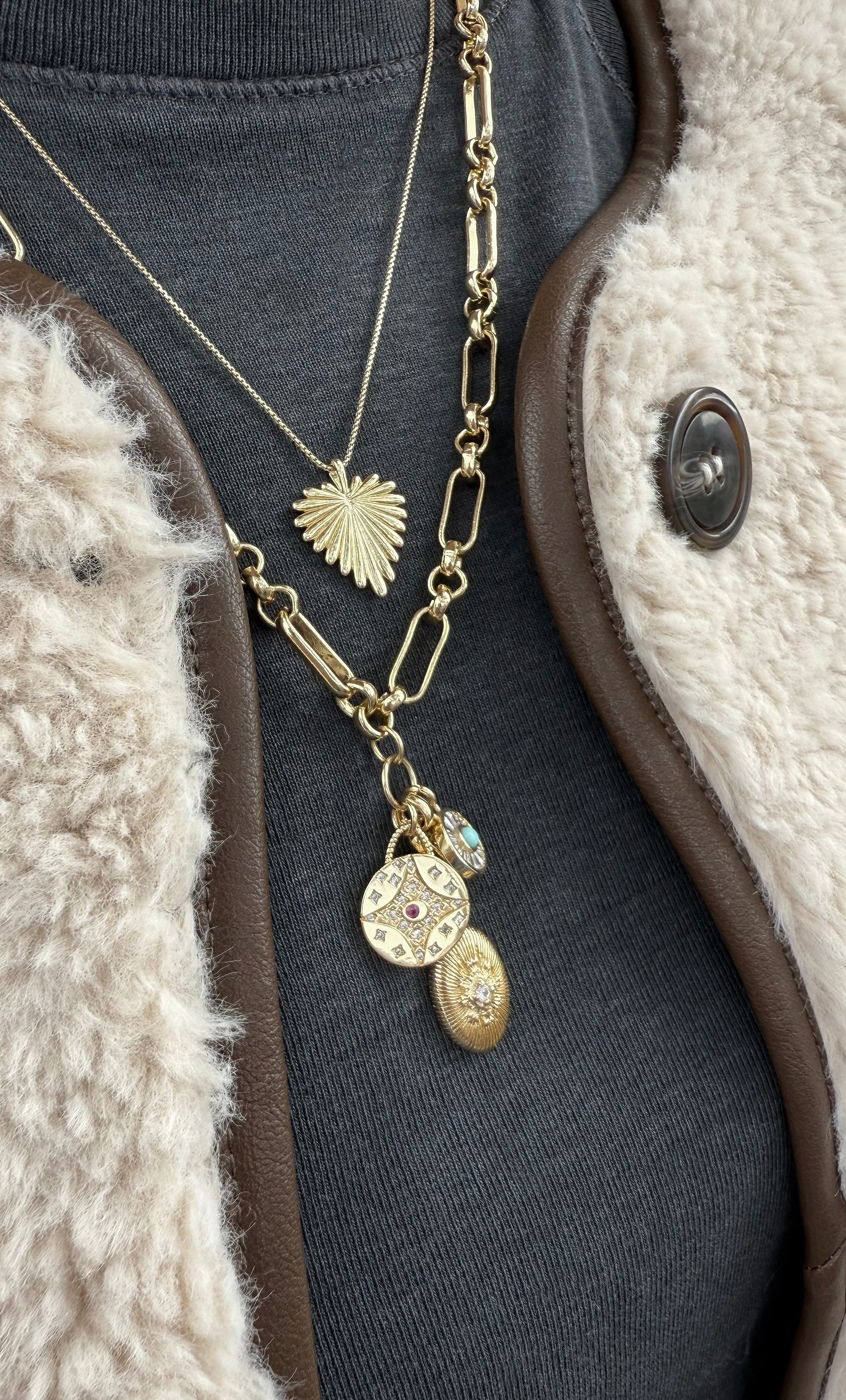 Ray Of Sunshine Heart Medallion Necklace - Gold Fill | Tunik