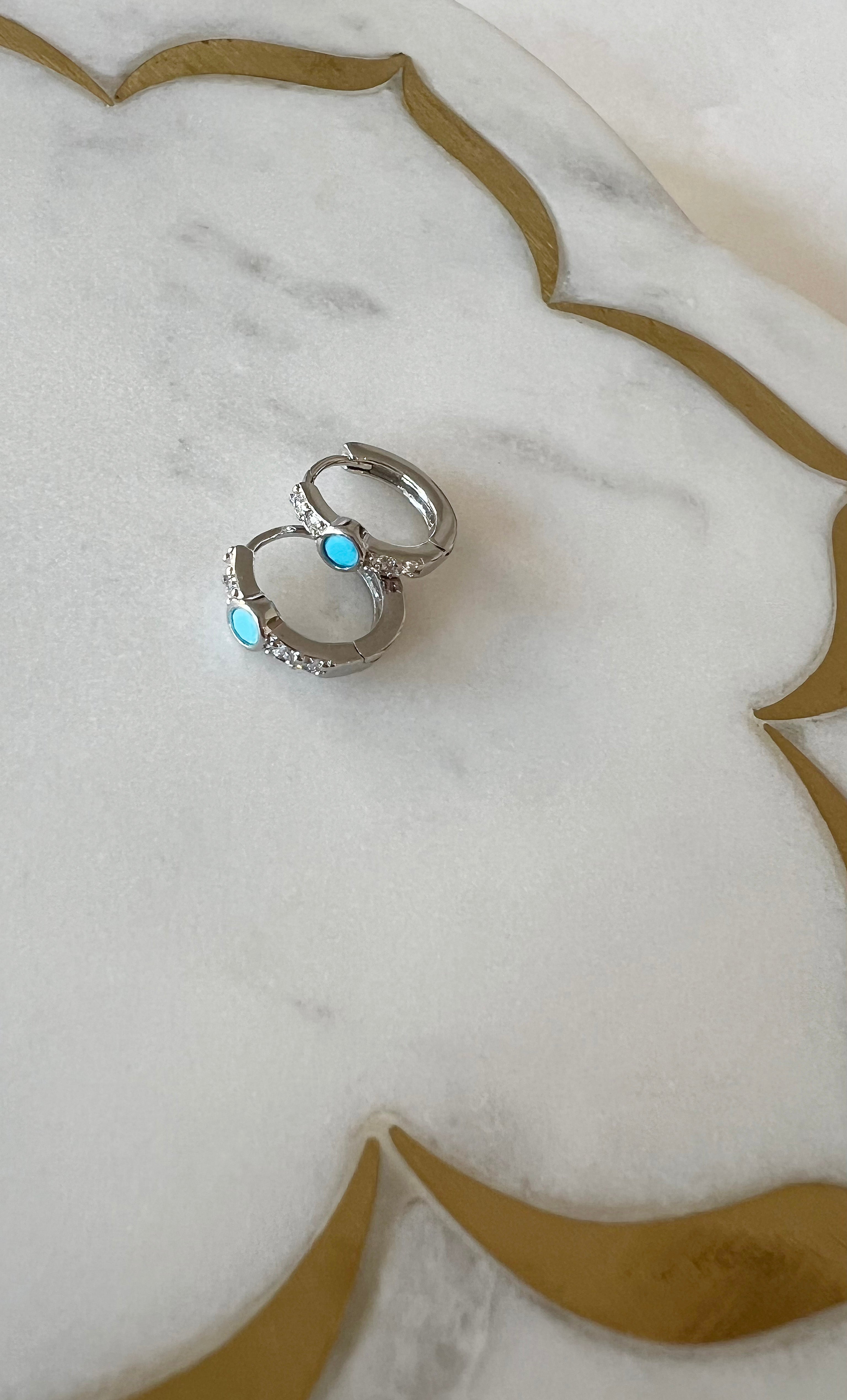 Silver Tribute Huggie Earrings | Tunik