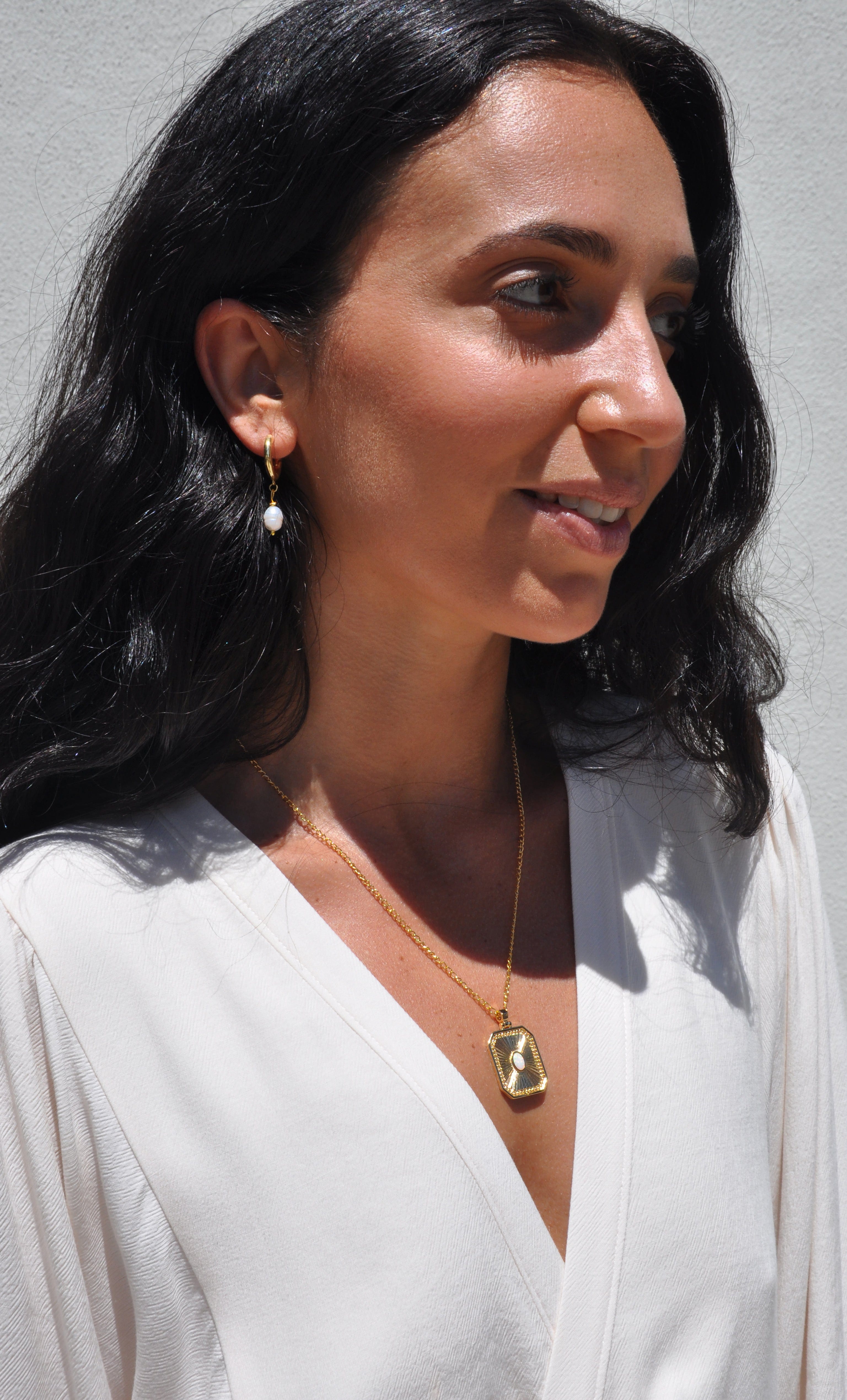 The Tunik Opal Charm Necklace - Tunik