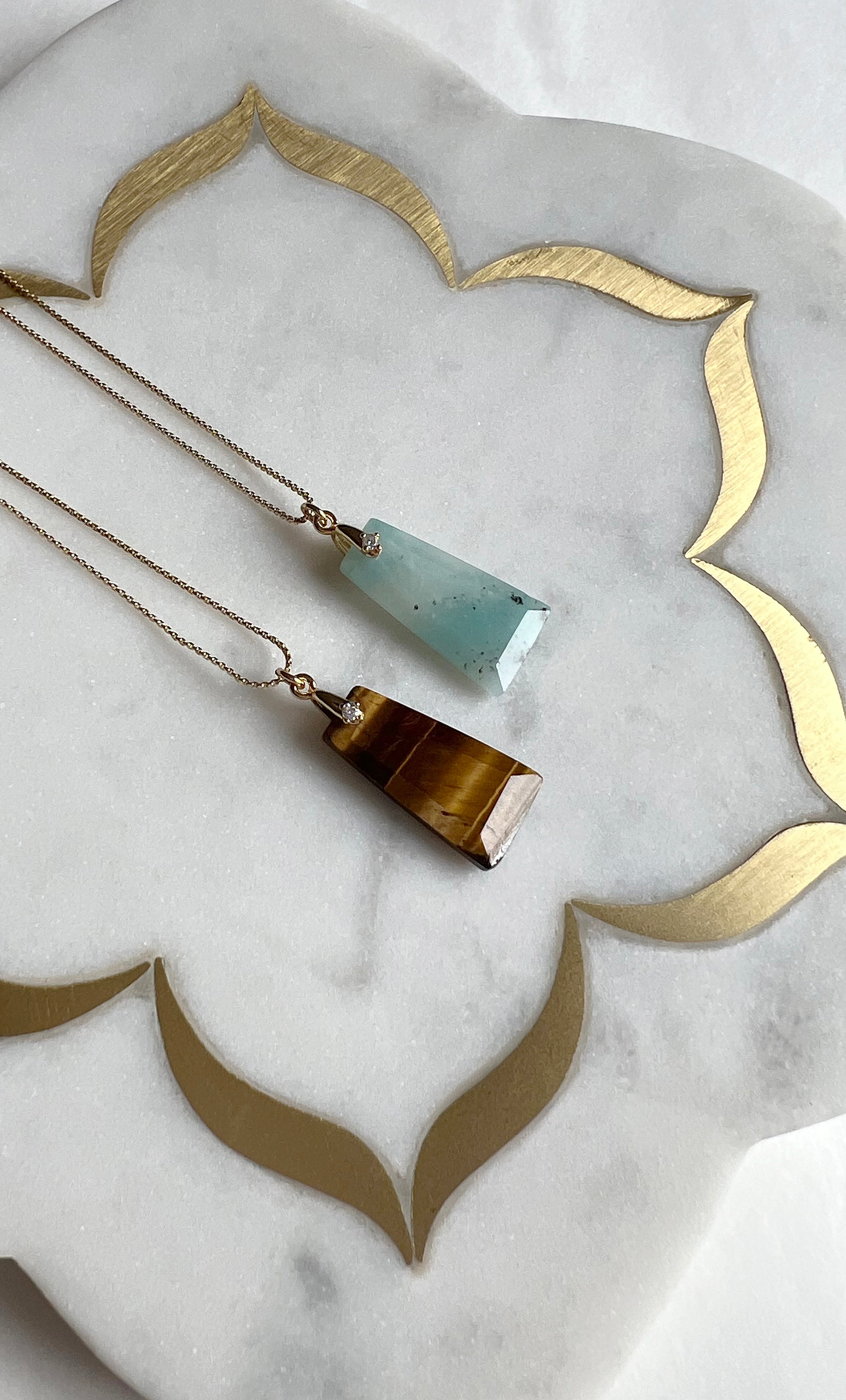 The Tunik Blessing Stone Necklace - Tigers Eye