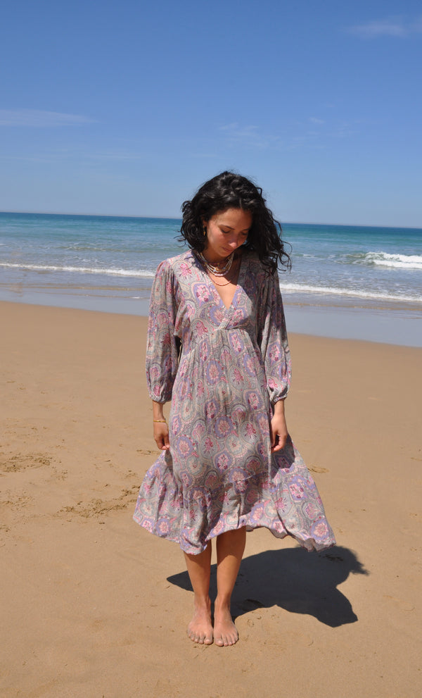 The Tunik Harper midi dress - Pastel Paisley Print