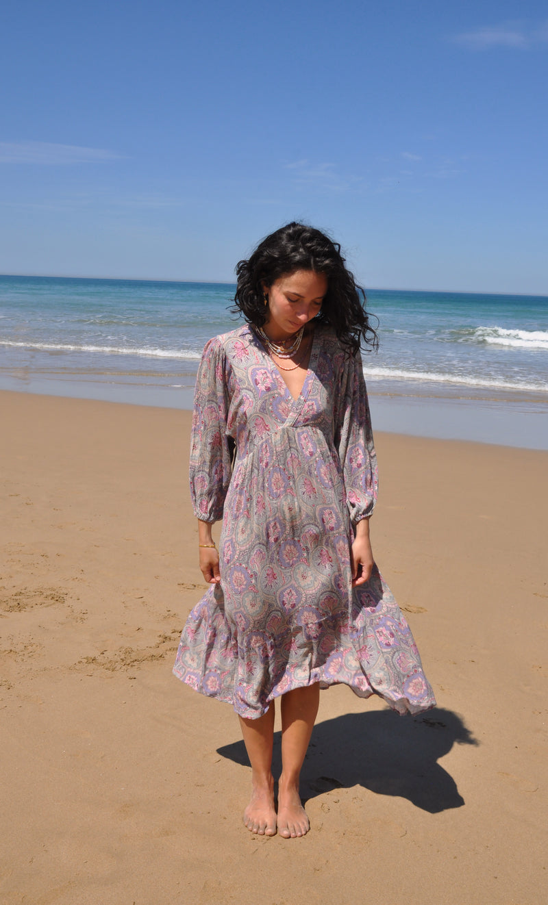 The Tunik Harper midi dress - Pastel Paisley Print