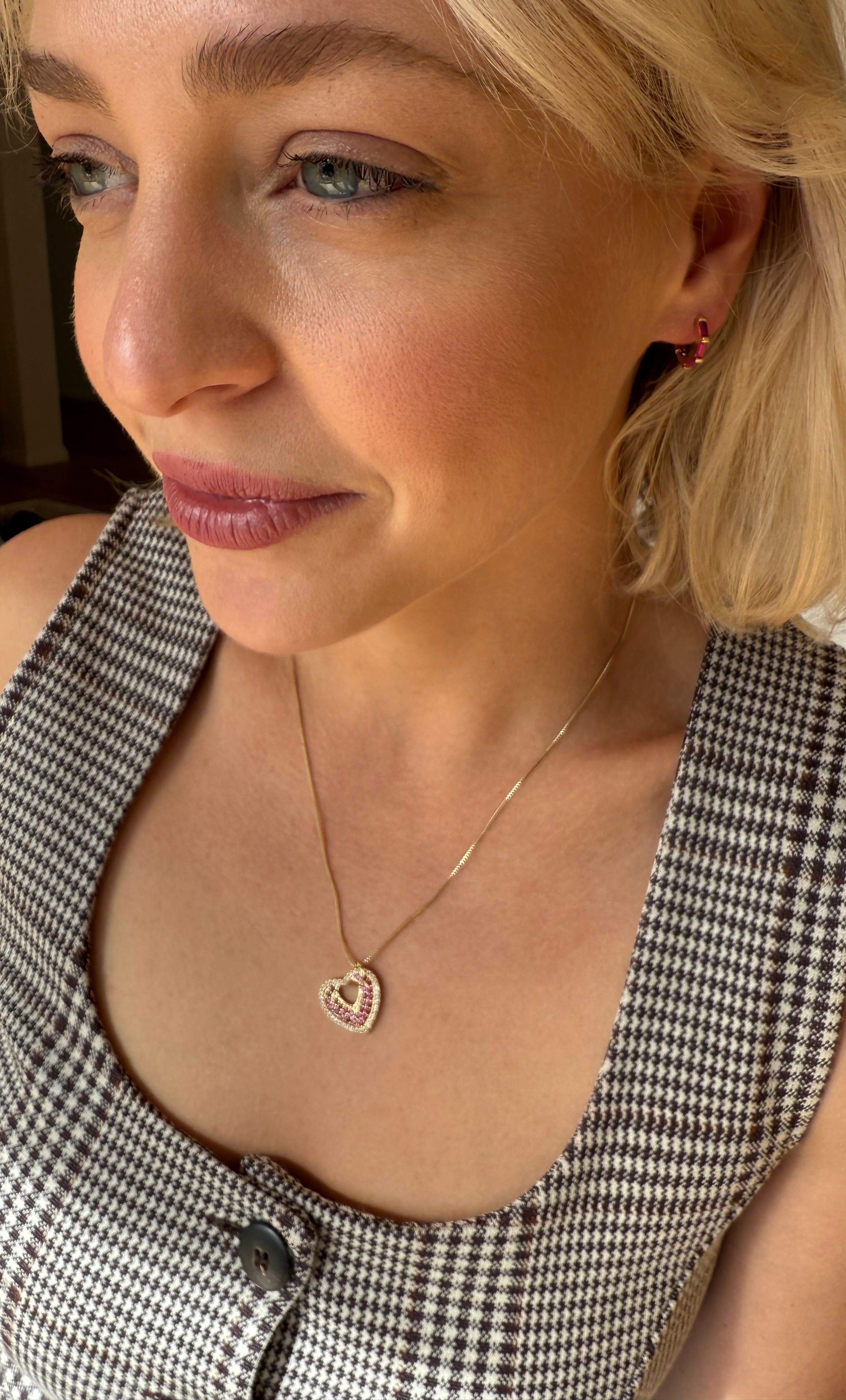 Roaming Hearts Necklace – Gold Fill Zirconia Heart Charm | Tunik