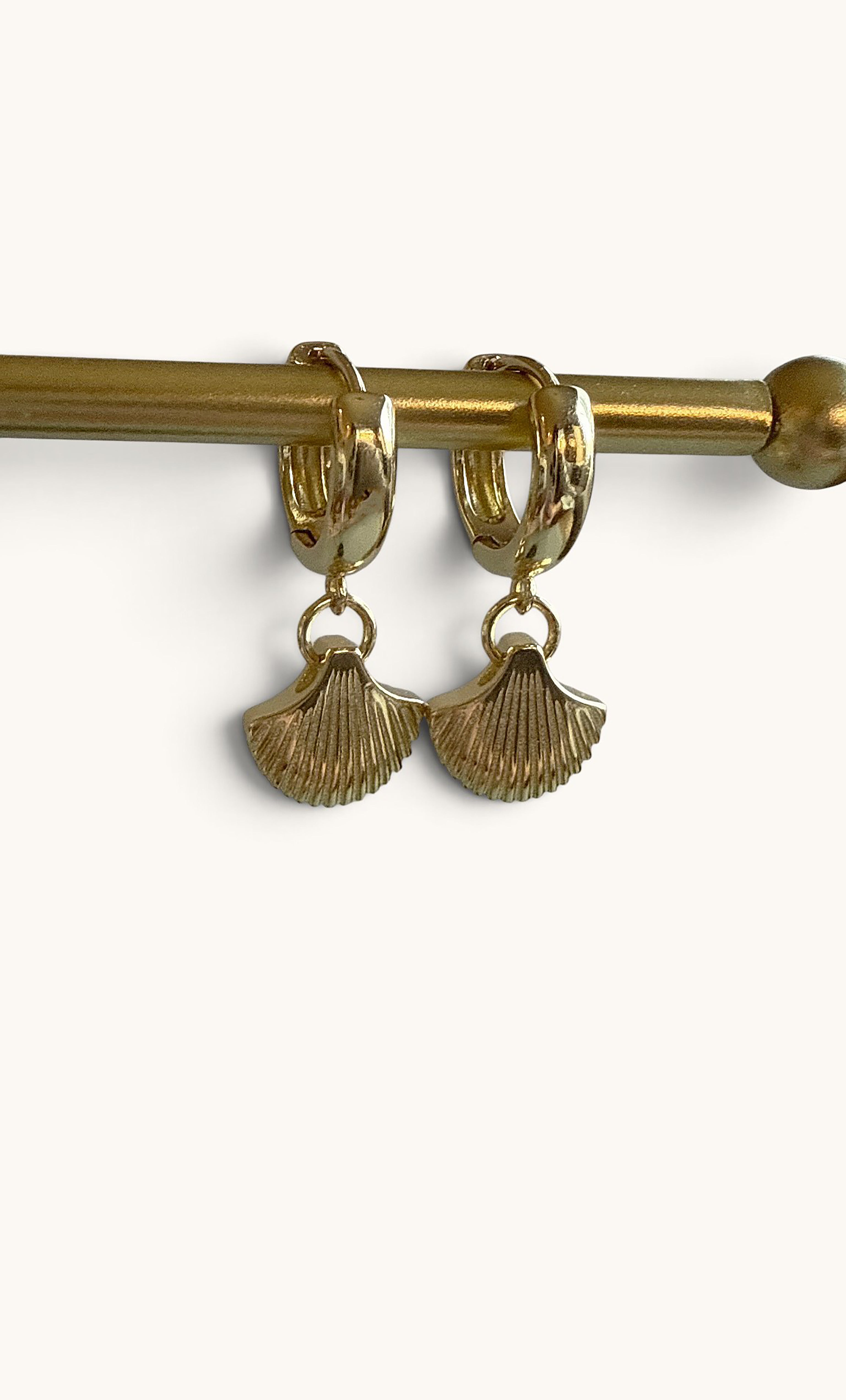 The Tunik Shell Form 24K Gold Fill Huggie Earrings | Tunik