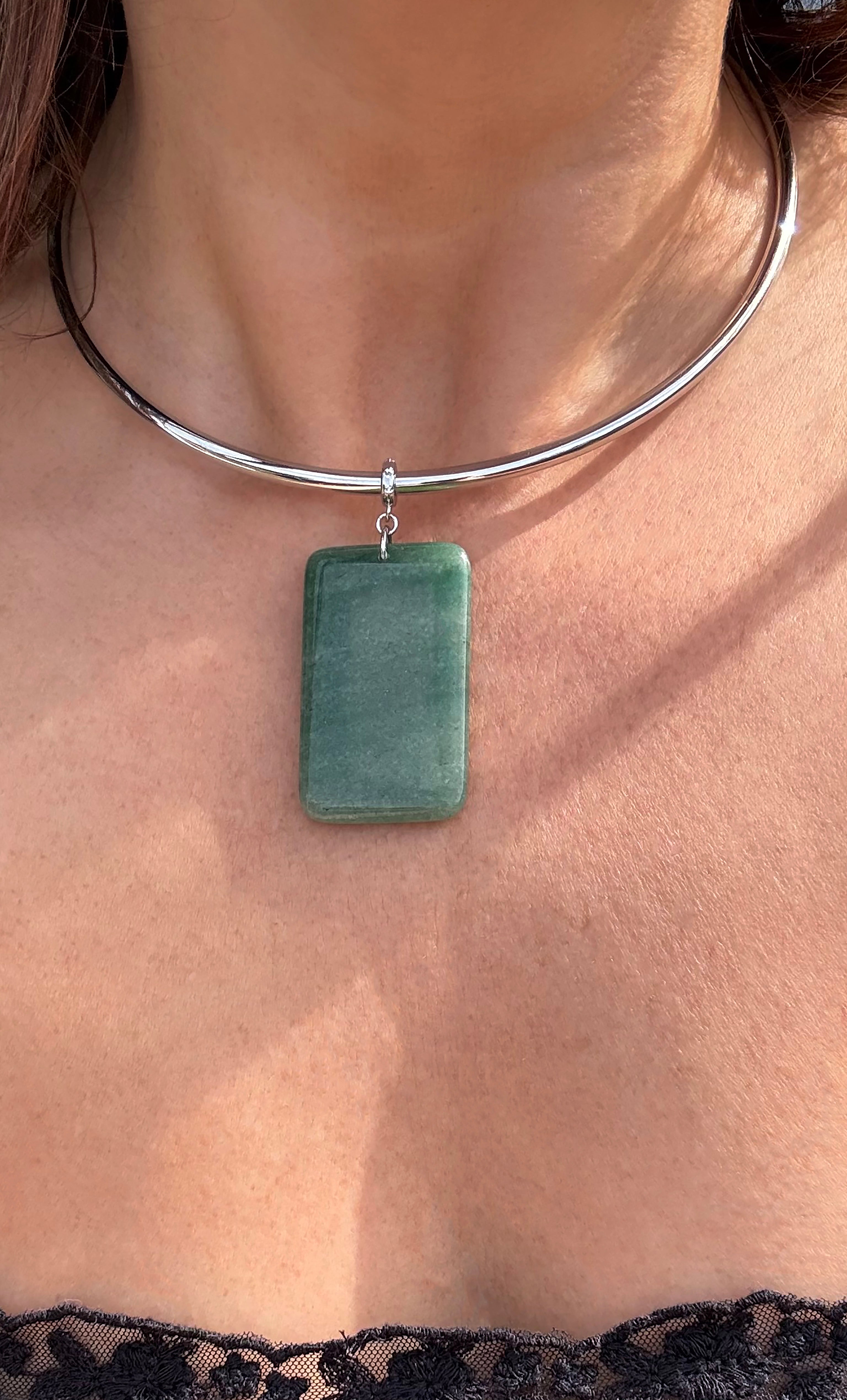 Gold-filled silver collar necklace with rectangular green aventurine pendant by Tunik.
