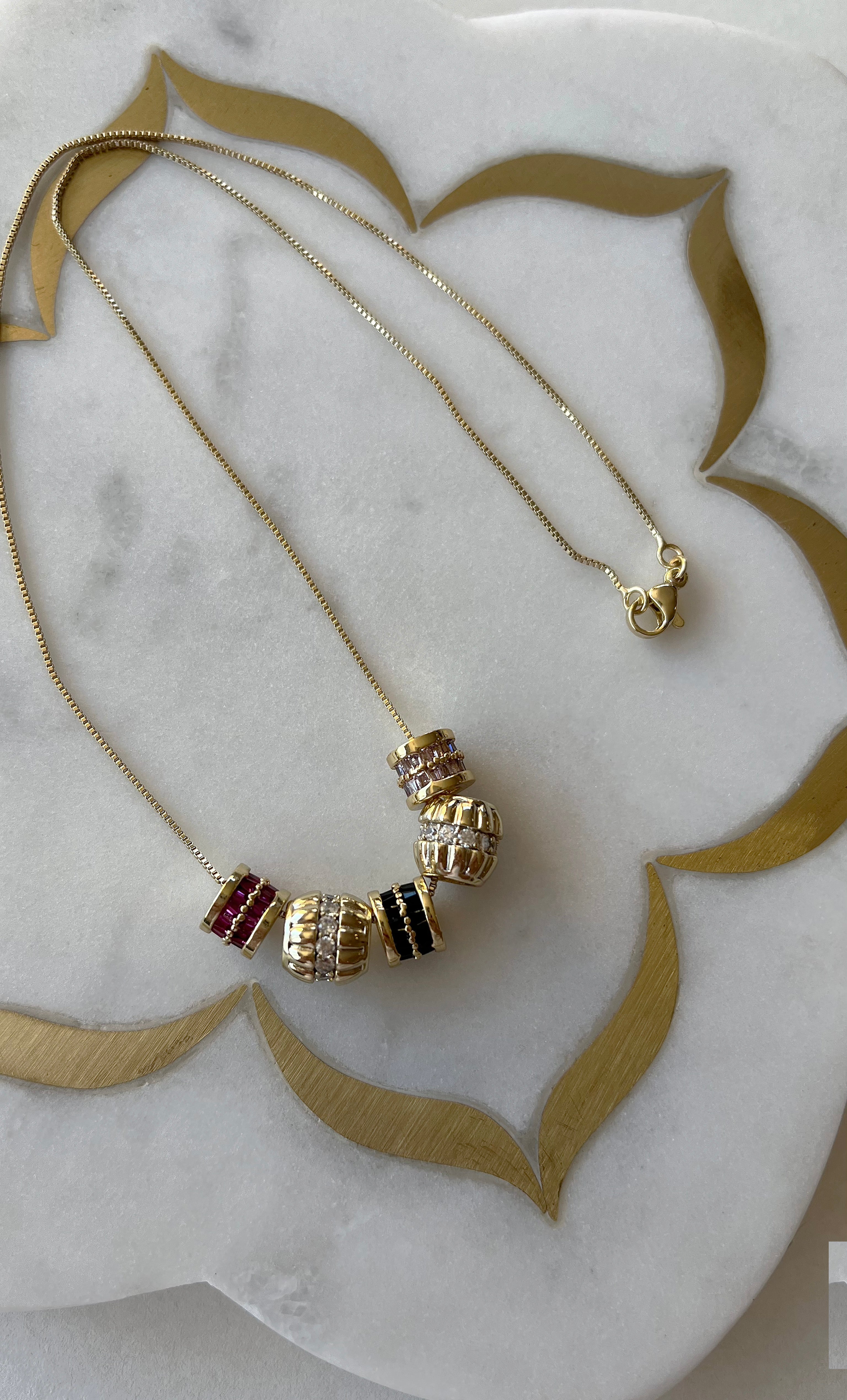 The Tunik Jewel's of the Night Necklace - Gold