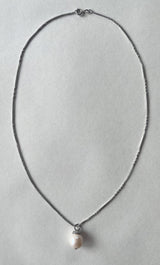 The Tunik Pearl of the Sea Necklace - White Gold