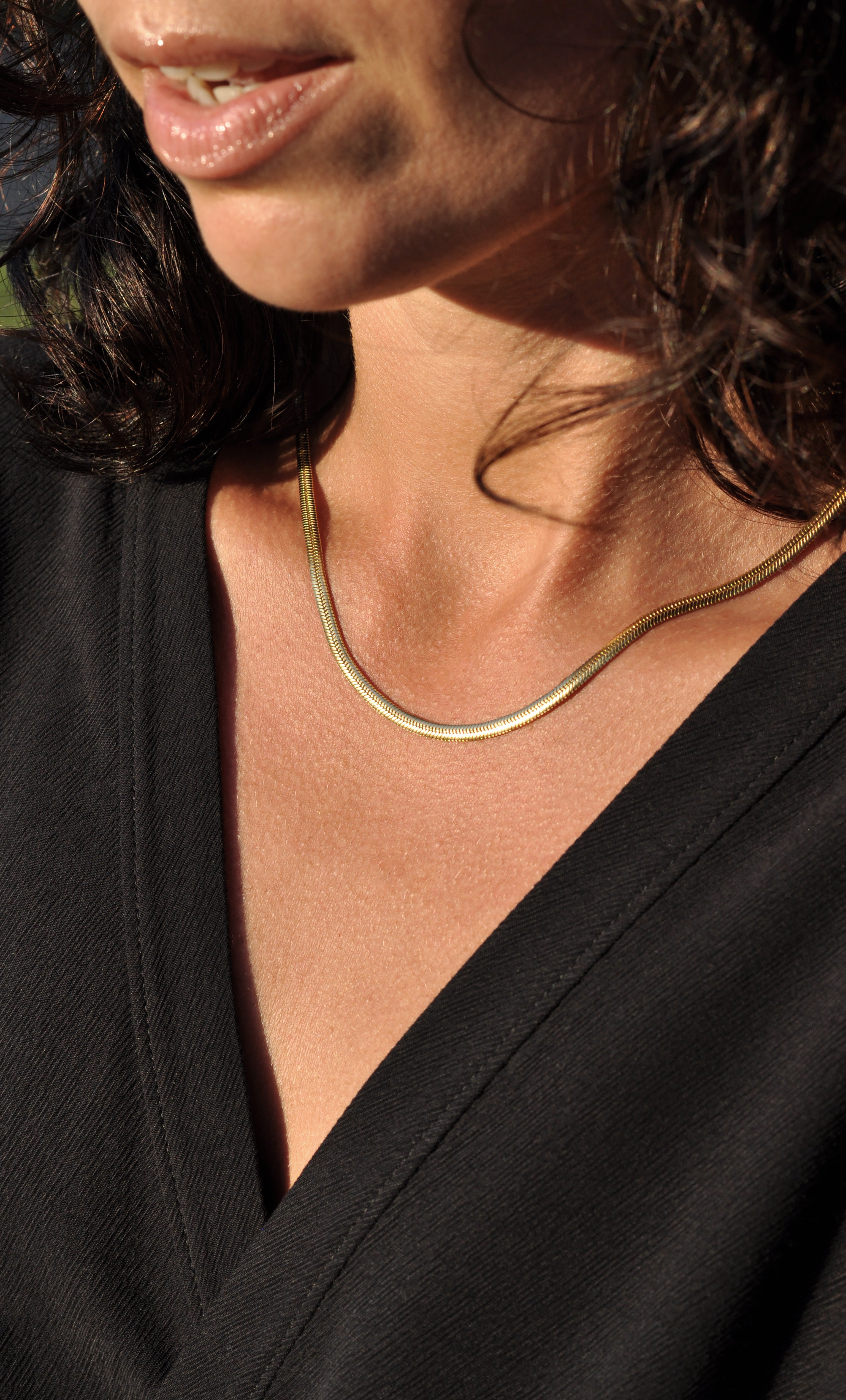 BACK SOON The Tunik Snake Necklace - Gold