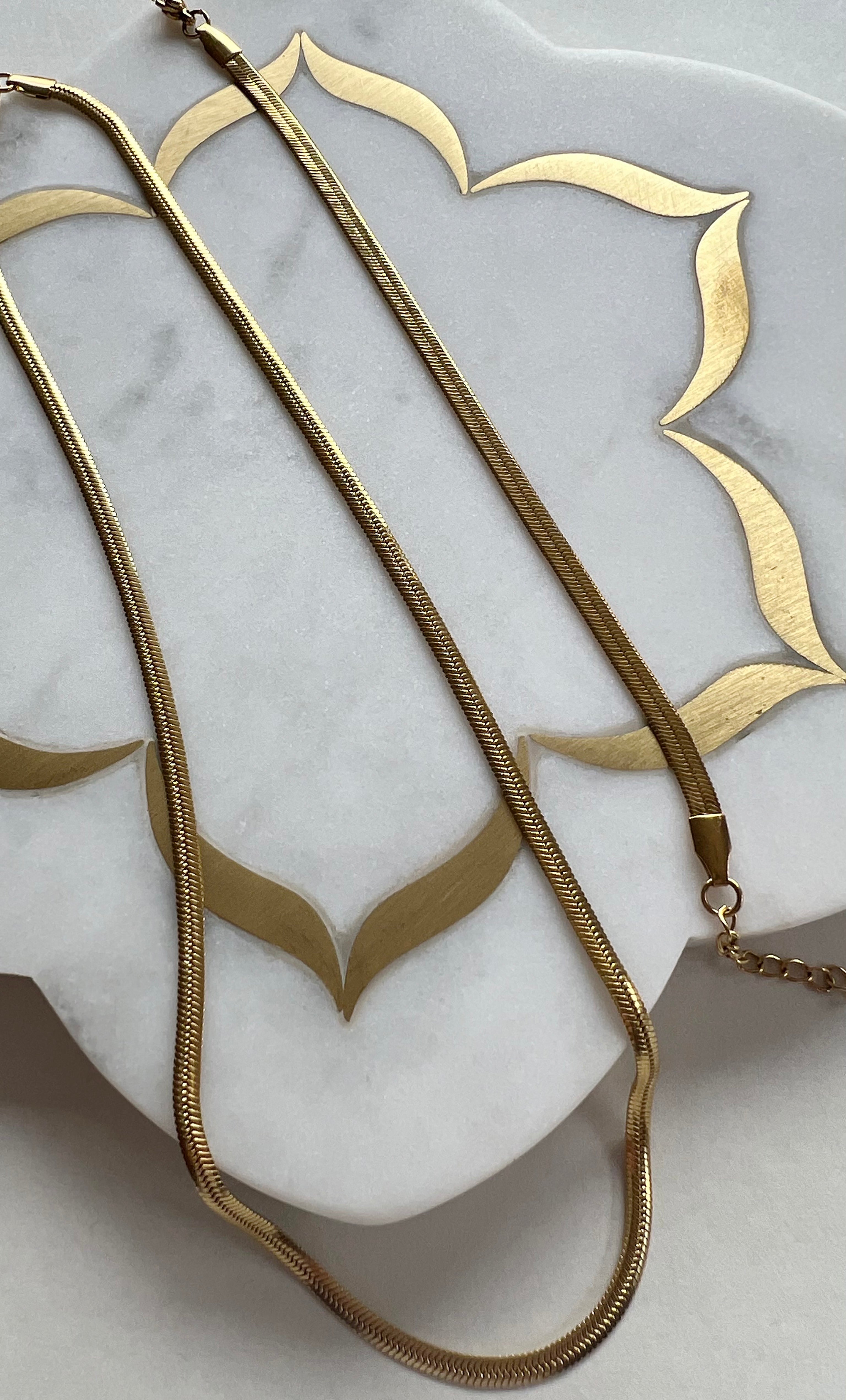 BACK SOON The Tunik Snake Necklace - Gold