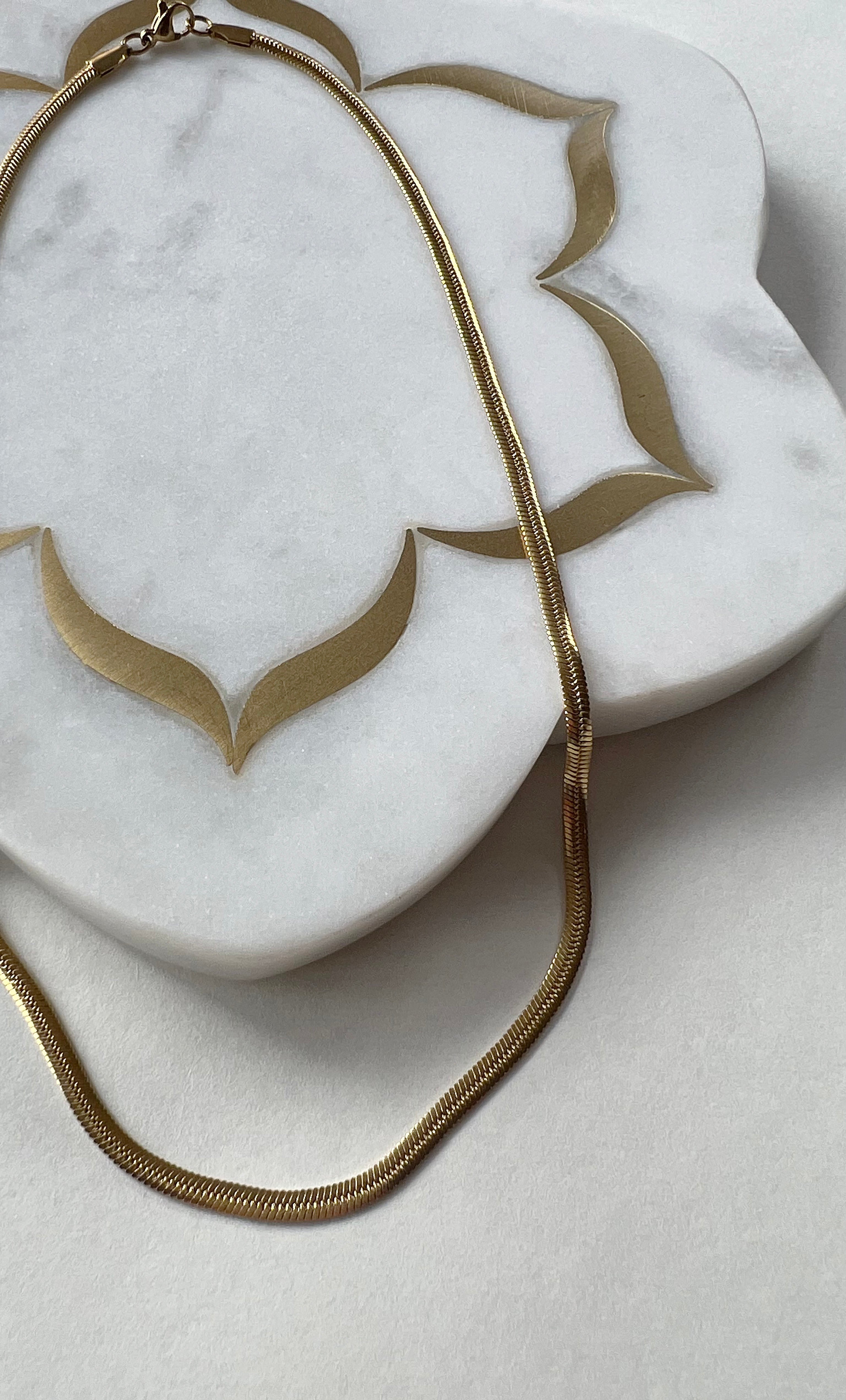 BACK SOON The Tunik Snake Necklace - Gold