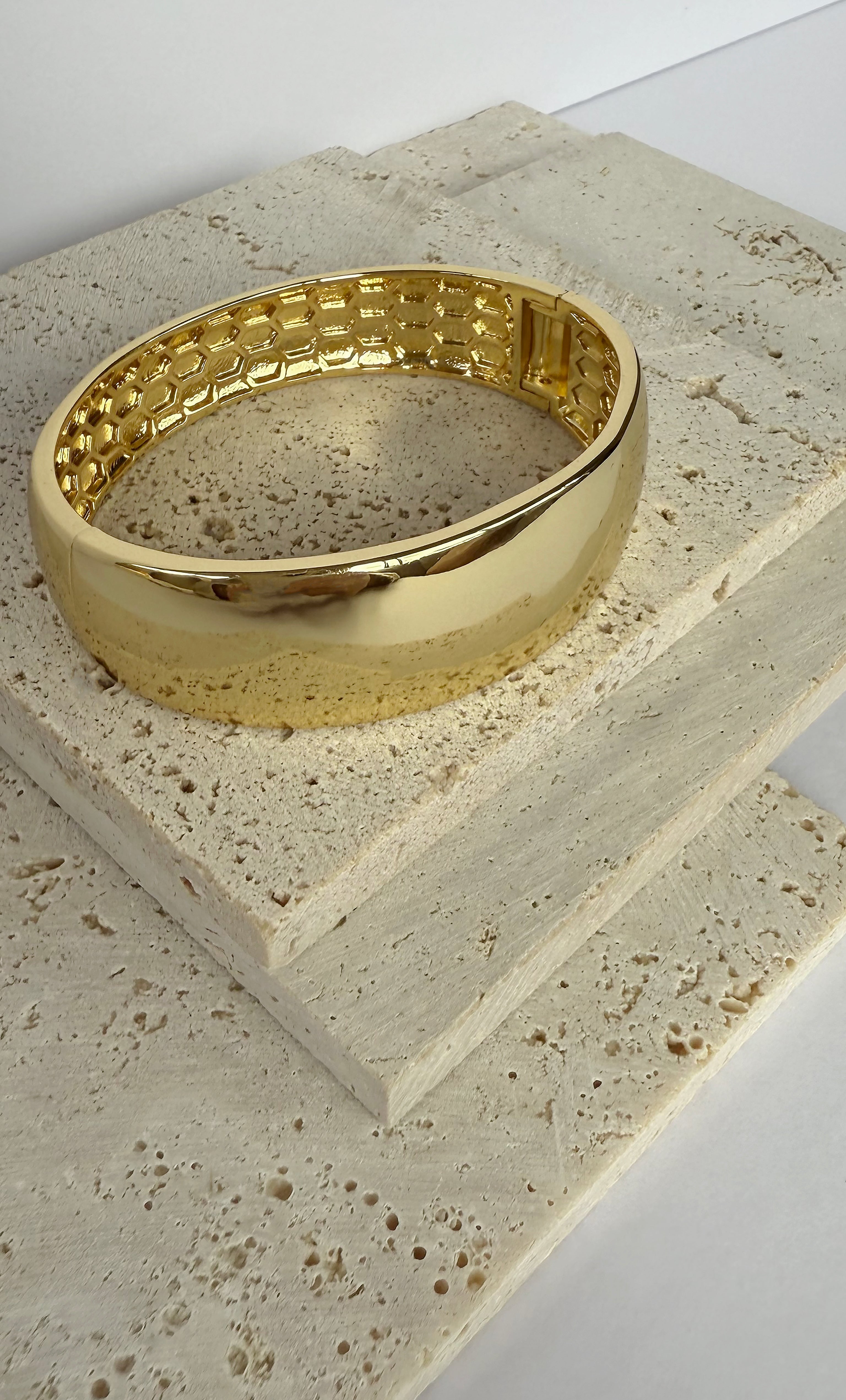 24K Gold Fill Statement Bangle | Tunik