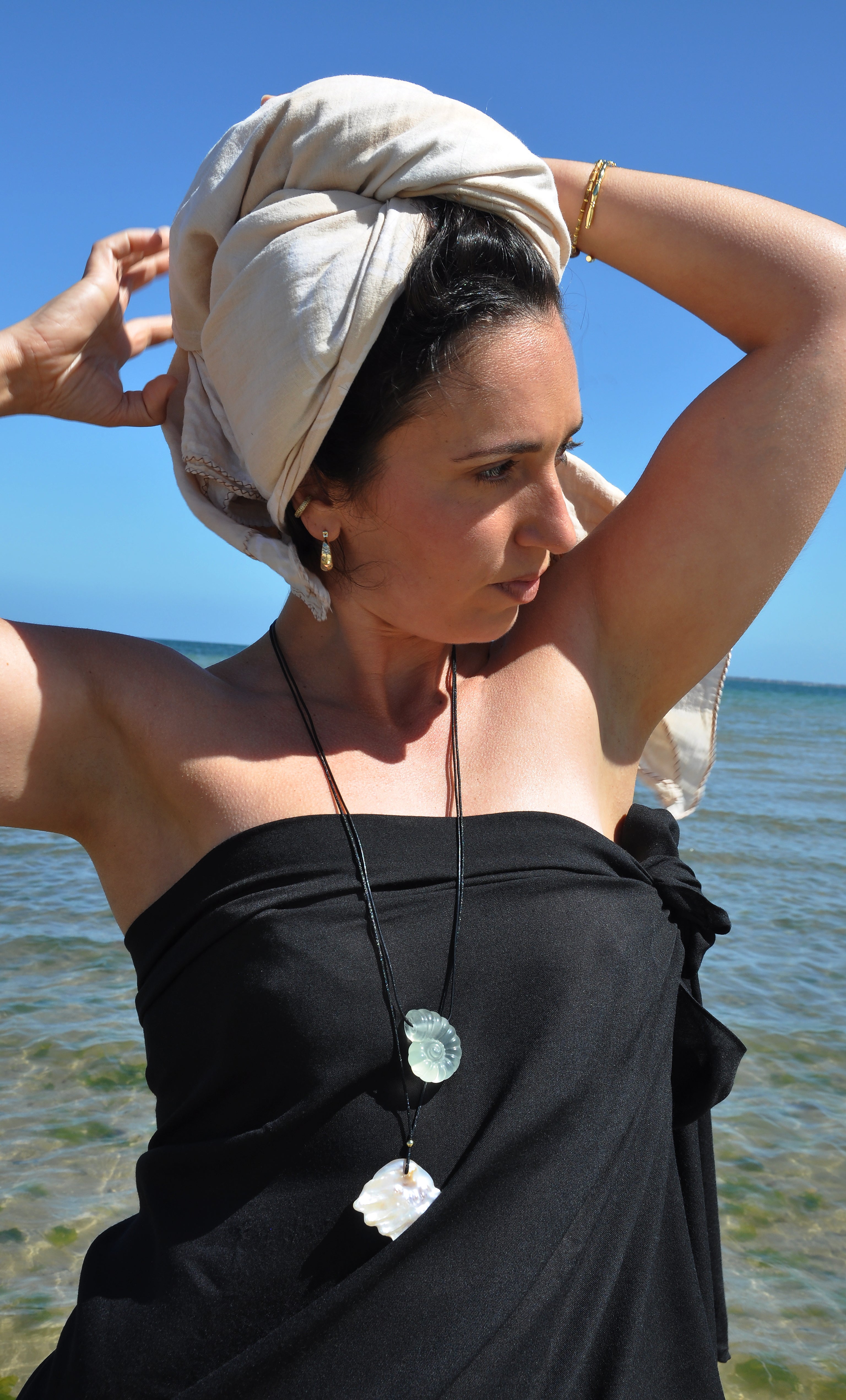 Aurora Carved AAA Grade Fluorite Stone Shell Long Pendant Necklace | Tunik