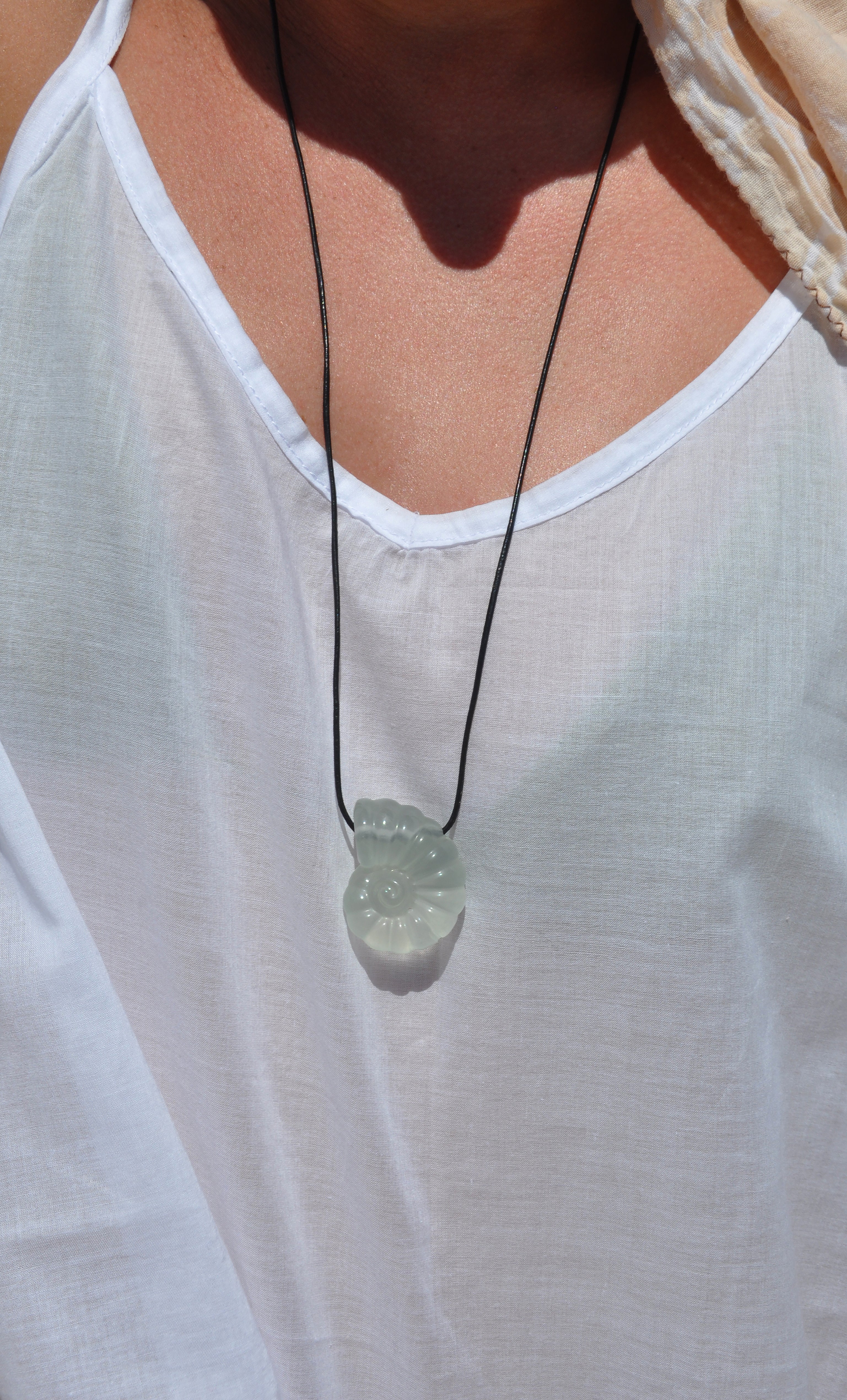 Aurora Carved AAA Grade Fluorite Stone Shell Long Pendant Necklace | Tunik