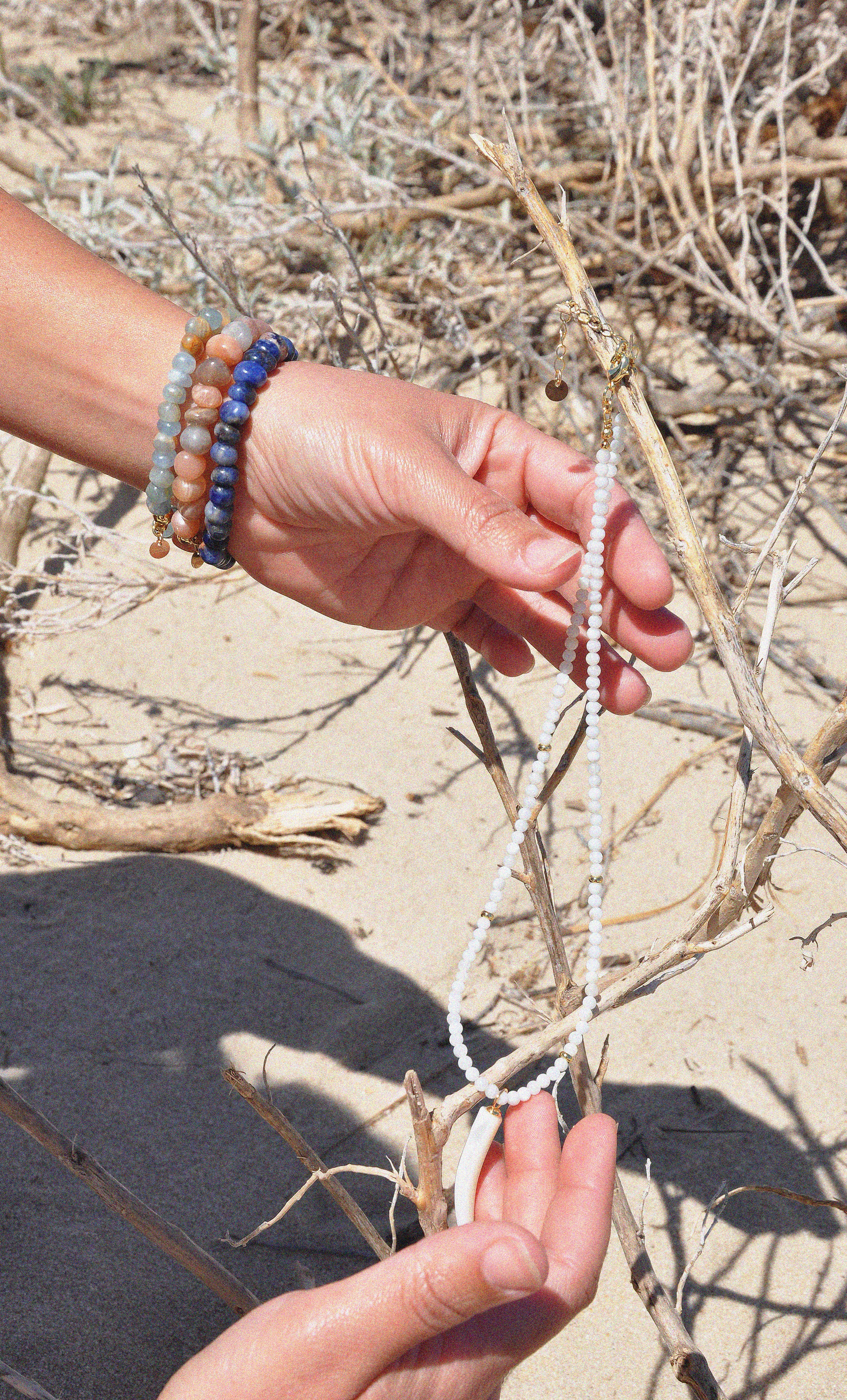 Drift Blue Sodalite Stone Beaded Bracelet | Tunik