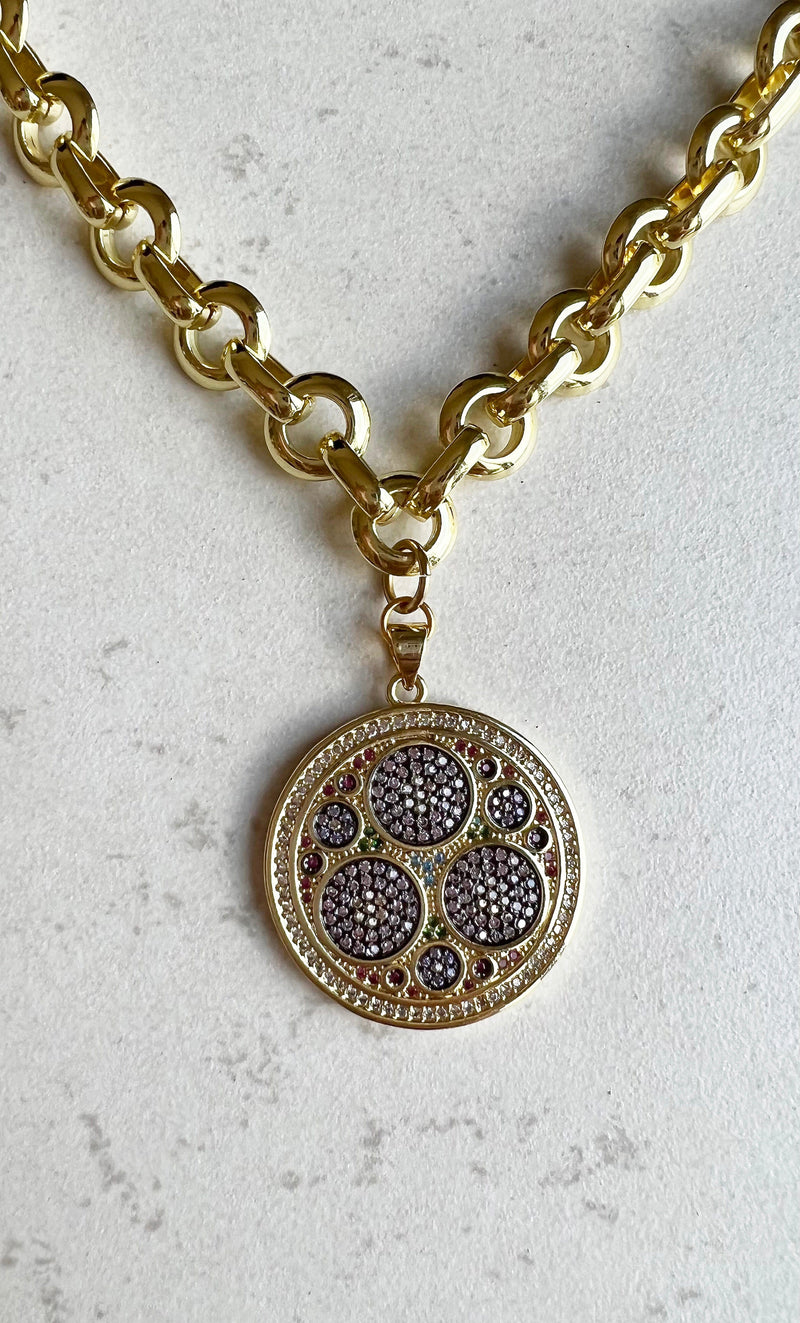 The Tunik Three Circle Stone Necklace
